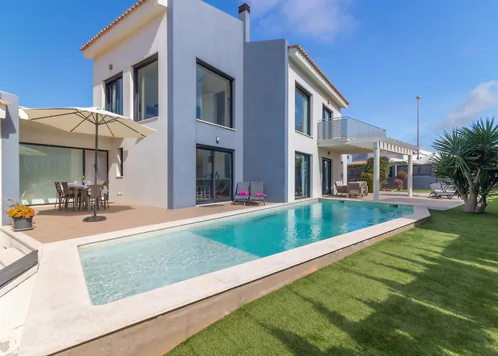 Beautiful Villa In Llucmajor