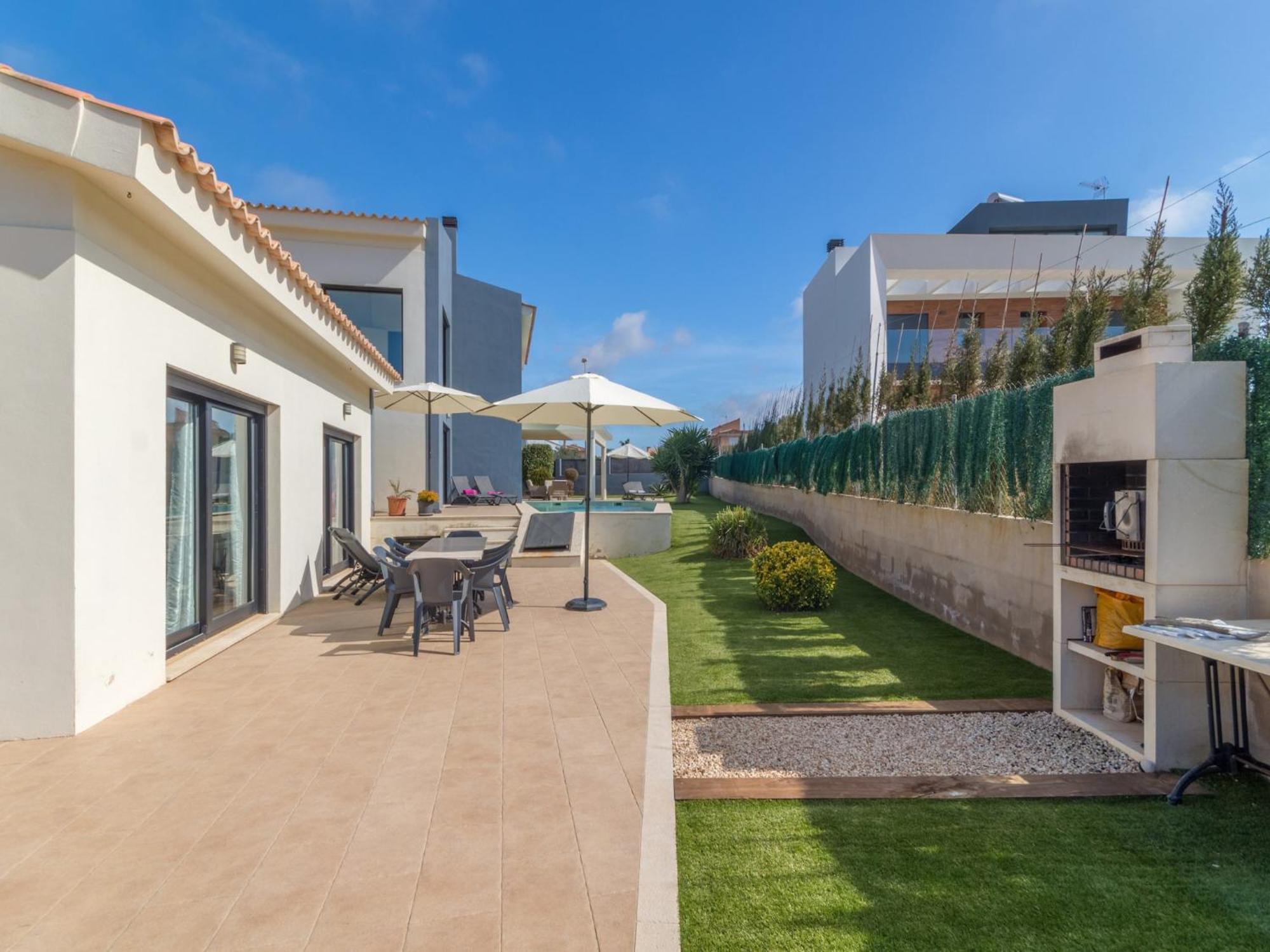 Beautiful In Villa Llucmajor (Mallorca)